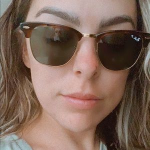 ✨ SOLD RayBan Clubmaster Polarized